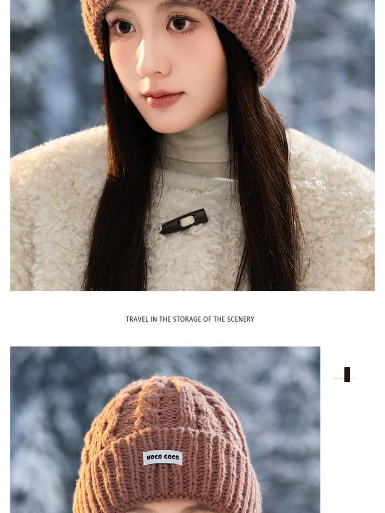 Korean-Style Versatile Loose Knit Beanie for Women - Windproof, Warm Ear Protection, Large Head Circumference, Slim-Face Design for Autumn and Winter.