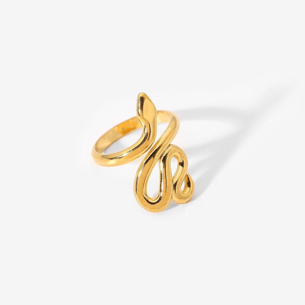 And Versatile Fashionable Stainless Steel Snake Ring Featuring Unique Geometric Shape For Women