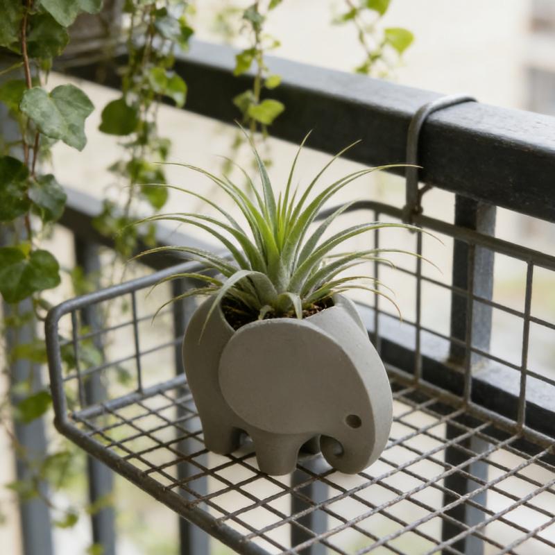 1Pc 3D Printed Mini Elephant Succulent Planter with Drainage Hole, Small Cactus Pot for Desk Shelf & Balcony