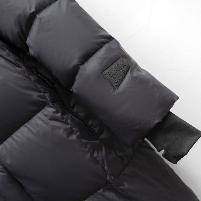 Long black diamond cold-proof down jacket for women's new black pearl thickened over the knee couple's coat tide