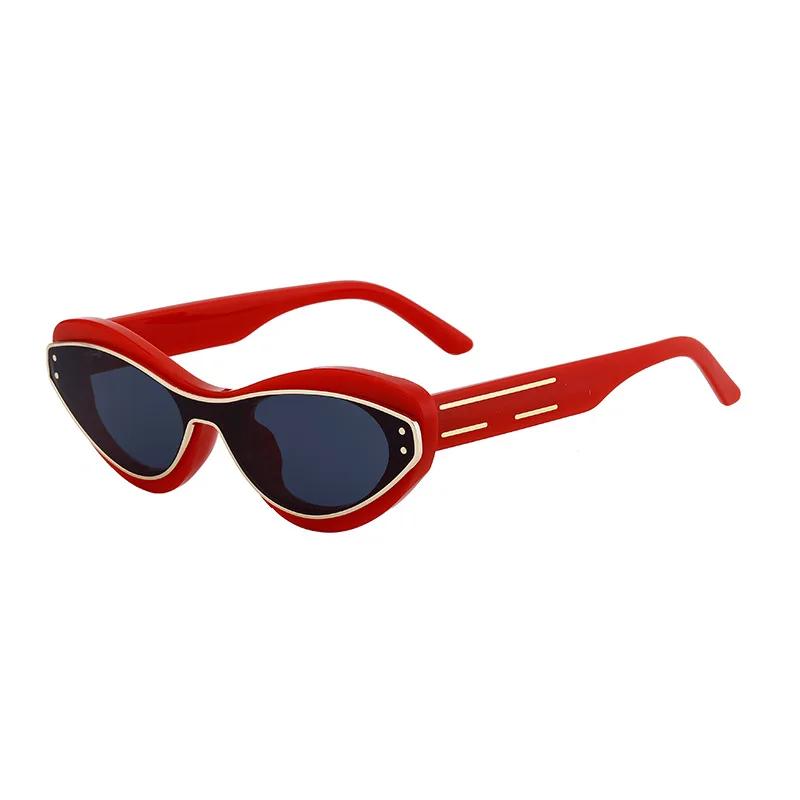 

Vintage Brand Designer Cat Eye Sunglasses Women For Men 2025 Fashion Popular Luxury Punk Rivet One Piece Sexy Sun Glasses UV400 As The Picture красный черный