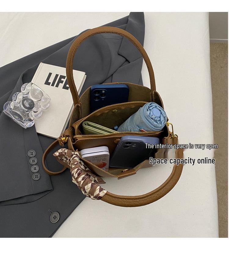 Bolsa Feminina Versátil Balde de Ombro/Transversal Primavera/Verão 2024