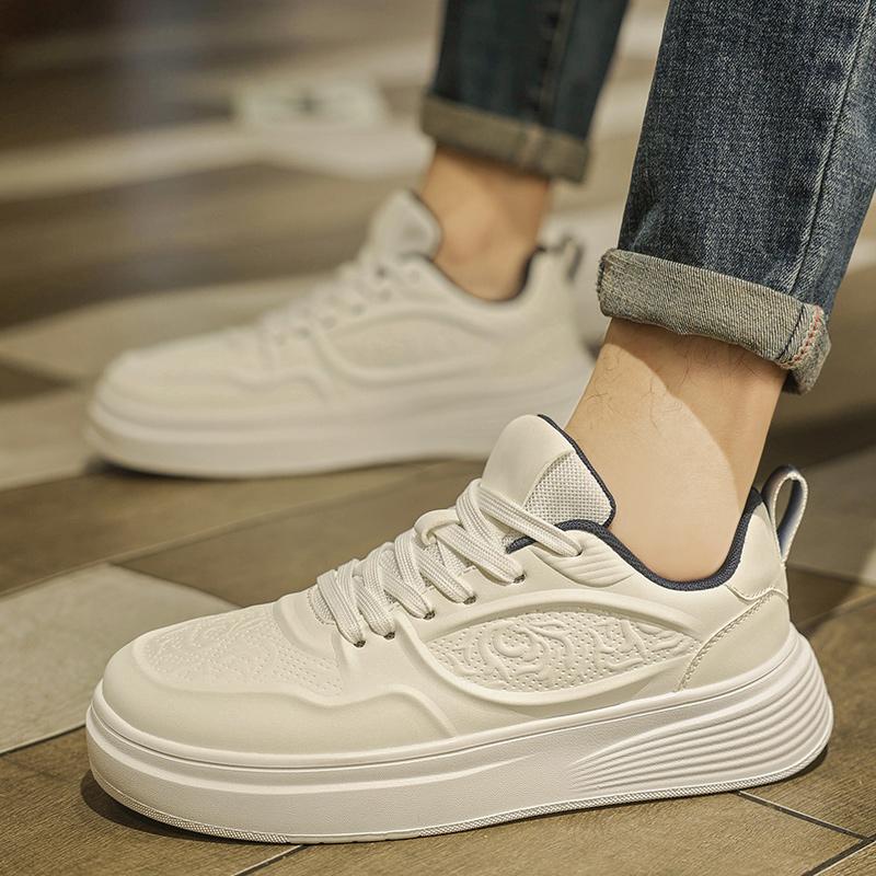 Men's fashion Joker borad Shoes Four Seasons new Soft-sole Non-slip Comfort Light Casual Shoes Thick-sole youth Sports Flat Shoe