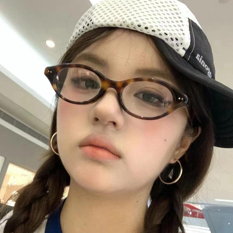 Fashion Small Oval Sunglasses Designer Colored Lenses Sun Shade Eyewear for Women Eyeglasses Anti Blue Light Computer Glasses