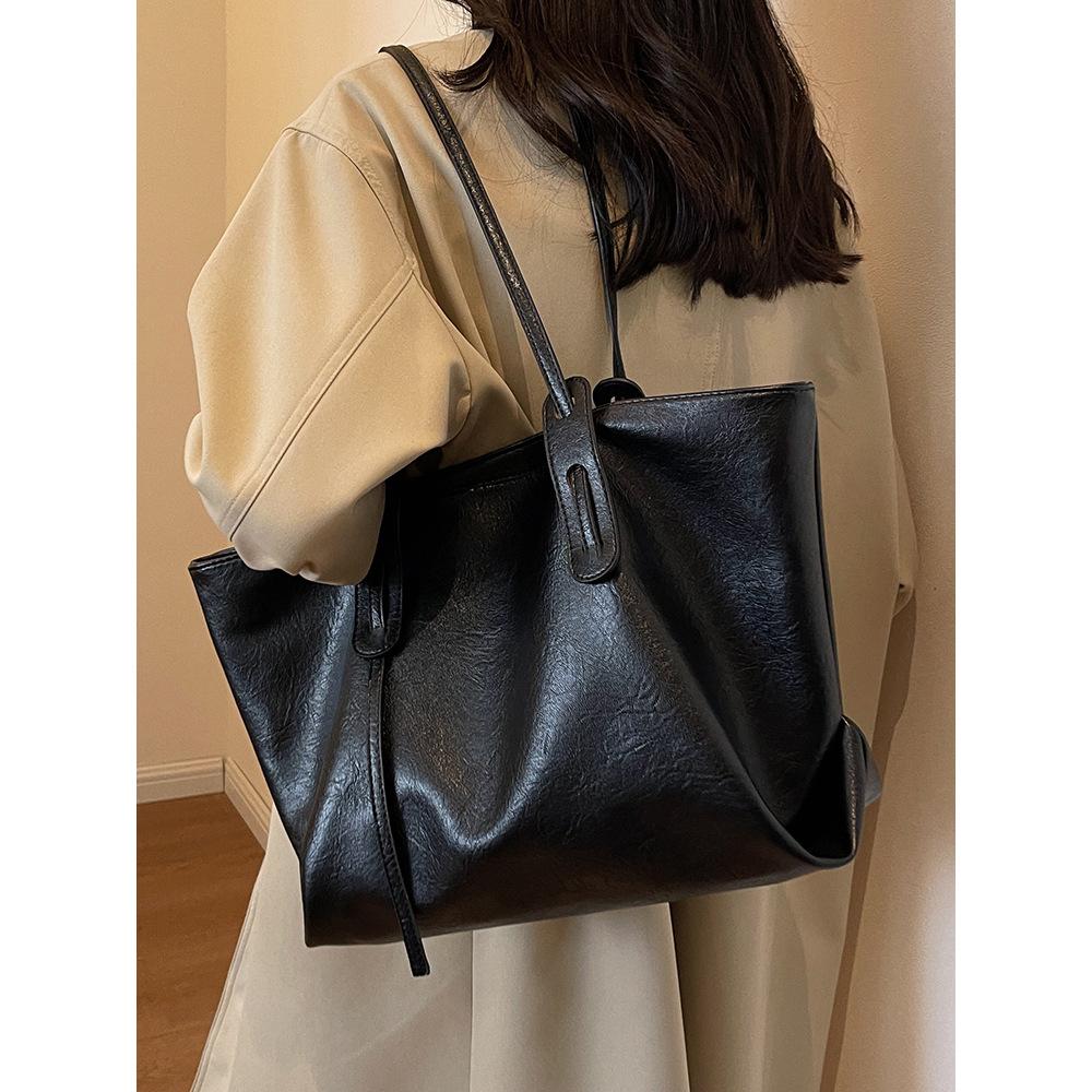 Large-capacity Bag Women's Versatile 2025 New Simple Shoulder Bag College Student Class Bag Commuter Tote Bag