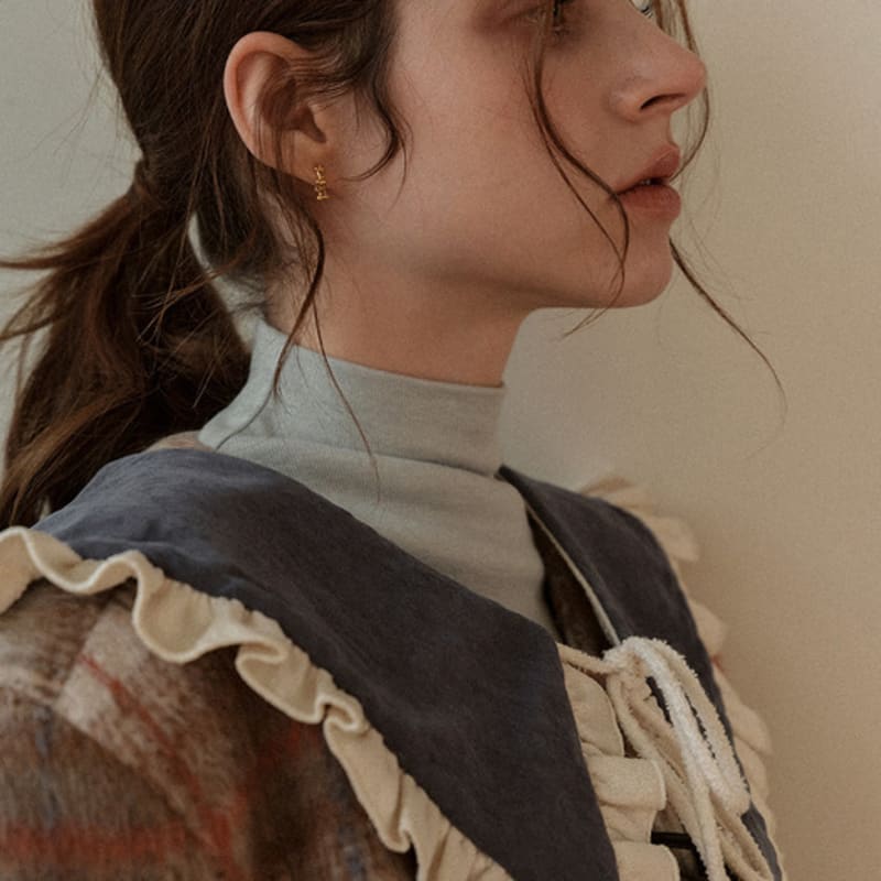 

charmeeze Двусторонний матросский воротник с оборкой (Слоновая кость-Бледно-голубой) OS