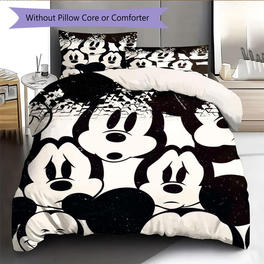 Vintage-style Distressed Mickey Mouse Emoji Print Bedding Set, A Warm and Comfortable Choice for Decorating A Child's Bedroom.