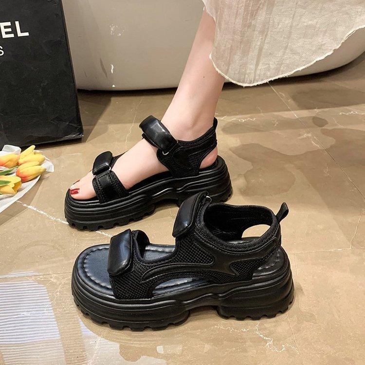 Platform Casual Sandals Women's Spring and Summer 2024 New Shit-stepping Soft-soled Velcro Sports Beach Sandals