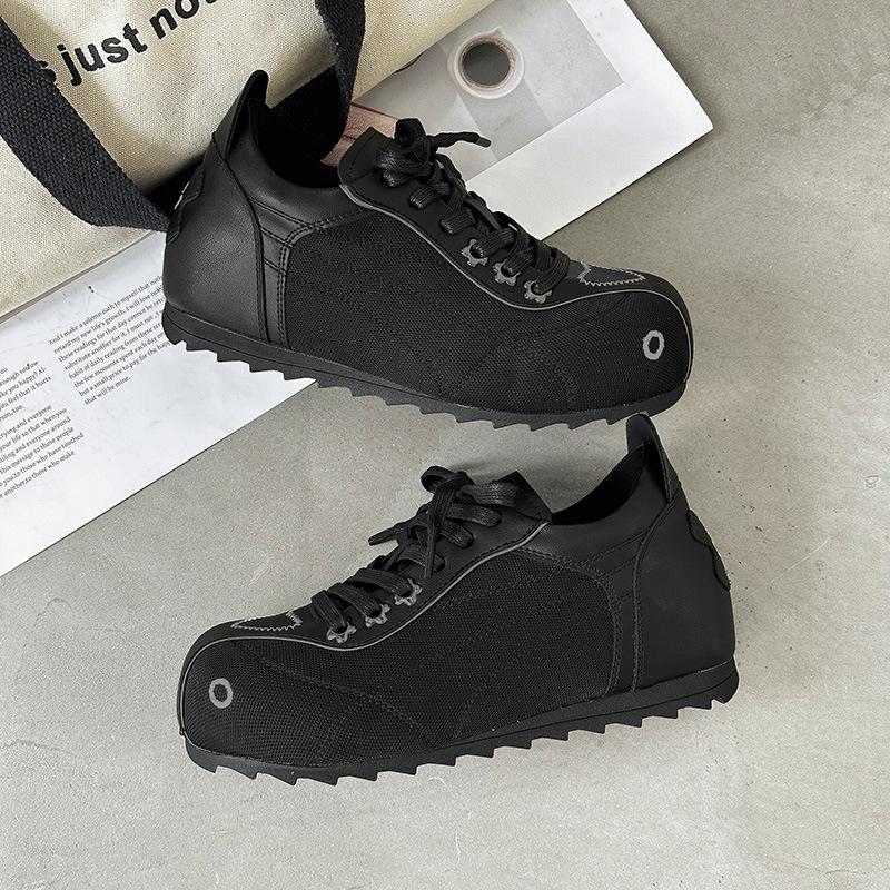 Leisure sports little white shoes women's 2025 autumn new leather lightweight breathable comfortable Forrest Gump shoes flat-bottomed German training