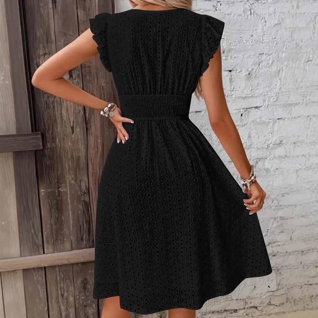 Léto, dámské šaty, šaty s rukávy ve tvaru lotosového listu, šaty s výstřihem do V, prolamovaná výšivka, elegantní pasové šaty