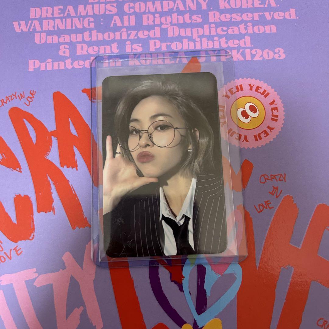 

[Б/У] ITZY Cheshire торговая карточка Рюджин