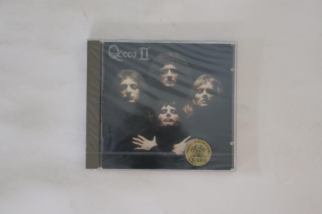 CD QUEEN - Queen II 077778927525 Parlophone 1994 UK Rock Used