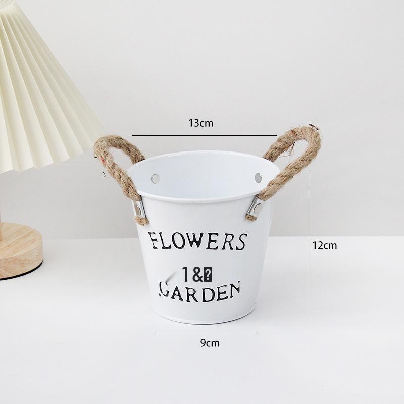 Small Retro Distressed Whitewashed Tin Flower Pot for Tabletop or Balcony Decor, Ideal for Succulents and Iron Lettering