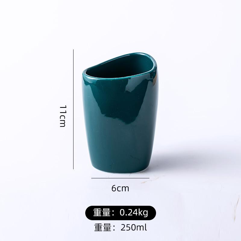 European Porcelain Bathroom Accessories Dark Green Ceramic Toothbrush Holder Soap Dispenser Soap Dish Travel Shampoo Bottle Home