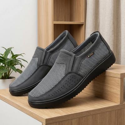 Sapatos masculinos tamanho grande verão malha novos sapatos de tecido masculinos respiráveis um pedal casuais poliuretano