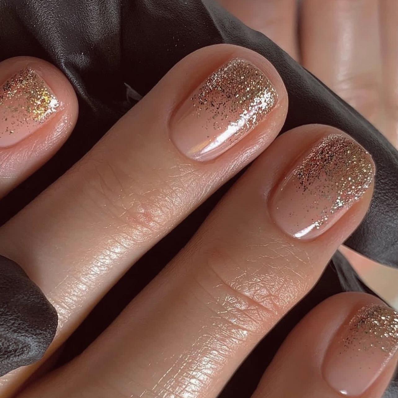 

Gold Glitter Gradient Short Square Nail Art Tips