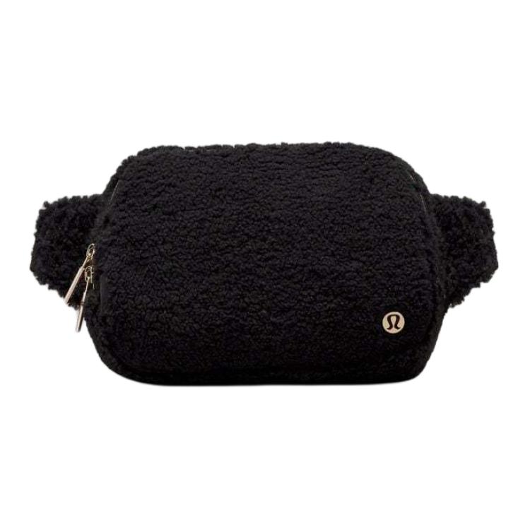Lululemon 2L Everywhere Logo Zip Closure Wool Chest Bag Women Bags Black Gold LU9BDUS-3385 Black & Gold
