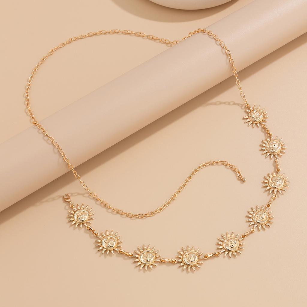 Fashion Sexy Spice Girl Metal Sunflower Waist Chain Women'S Niche Design Sense Face Pendant Body Chain