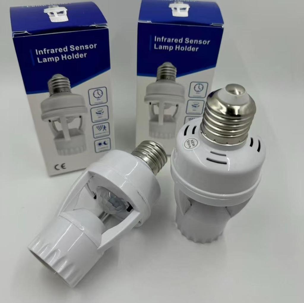 E27 Infrared Motion Sensor Energy-Saving Lamp Holder with Smart Delay for Hallway