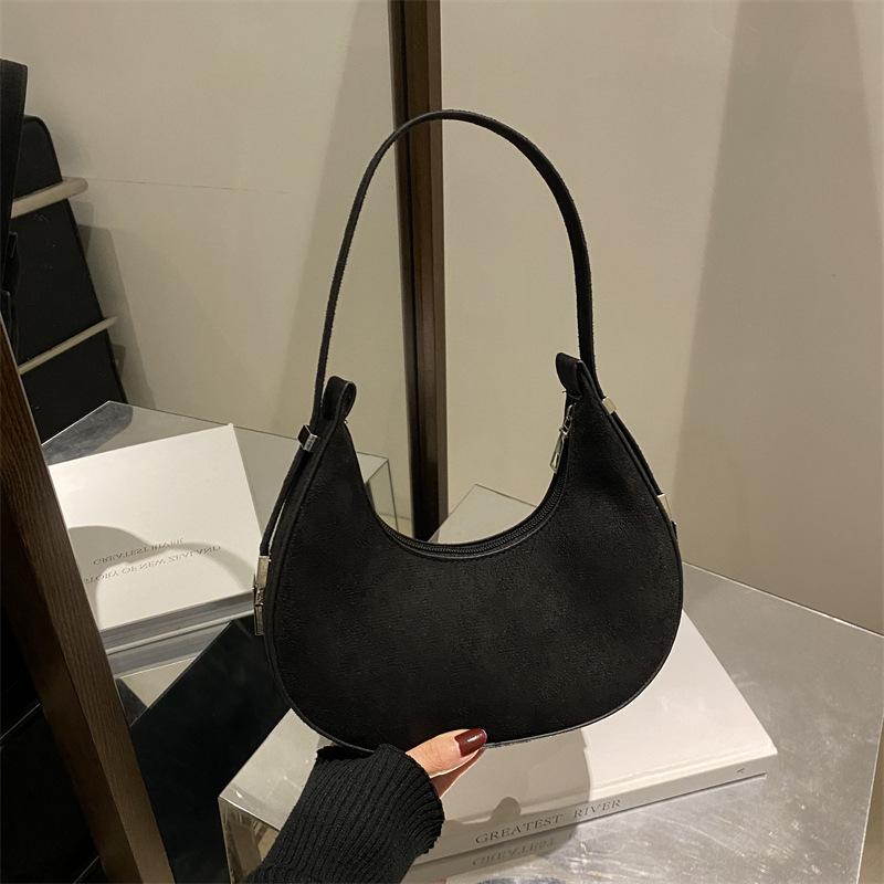 French Niche Bag Women's 2025 Winter Popular New Trendy Foreign Casual Fashion Shoulder Bag Underarm Crescent Bag