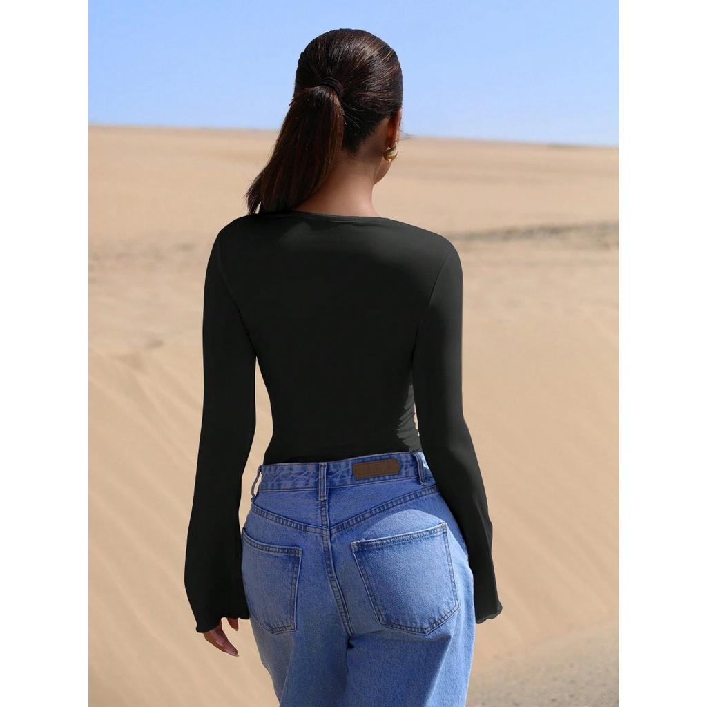 V-neck Lace Patchwork Sexy Spicy Girl Long Sleeved Slim Fit Top Women’s T-shirts
