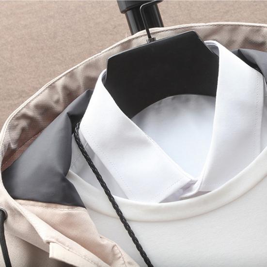 Pánský trenčkot s kapucí se stahovací šňůrkou, dlouhý rukáv, středně dlouhá bunda s kapsami, jednobarevná léga na zip, větrovka