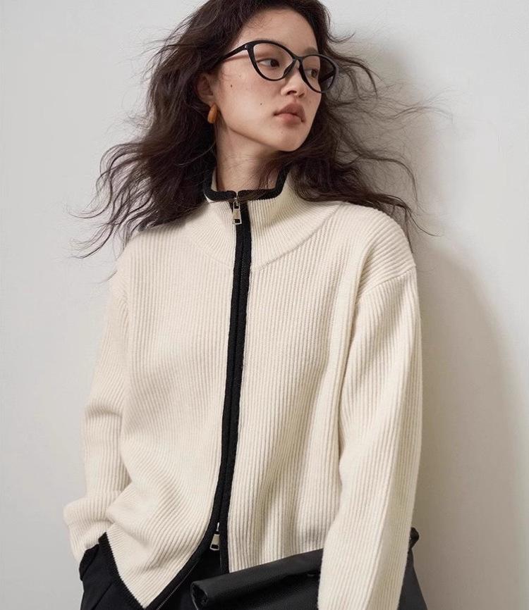 Women's Stand Collar 100% Wool Thickened Zipper Cardigan - Loose, Fashionable Autumn/Winter Knitwear Sweater.