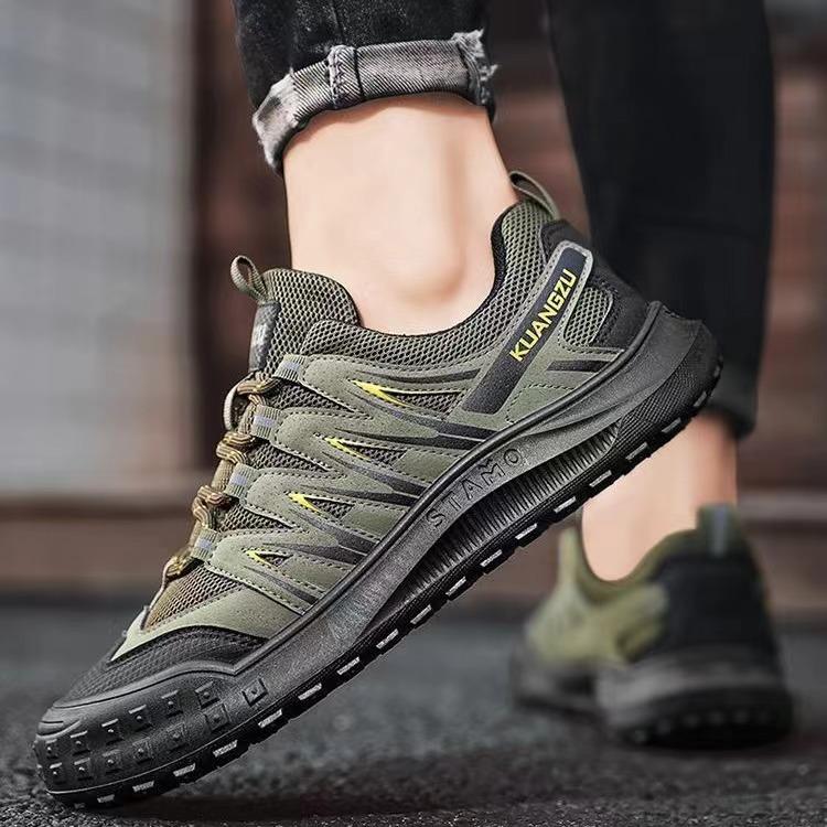 New Mesh Breathable Men's Shoes Comfortable Lightweight Casual Sporty Fashionable Versatile Soft Sole Anti-slip