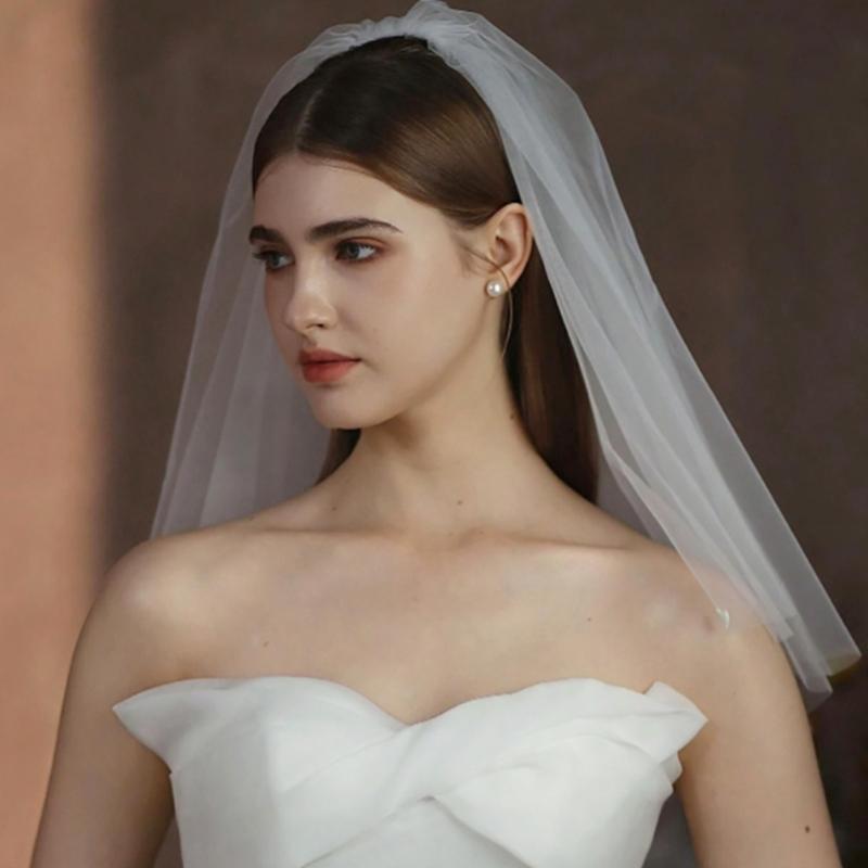 Voiles de Mariage Courts Luxueux Voiles de Tempérament Élégants avec Peigne Événement Dames pour Demoiselles d'Honneur et Participants au Mariage