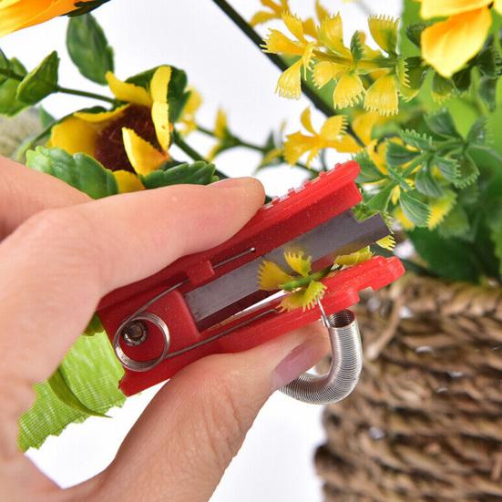 3/5/8/10Pcs Gardening Thumb Knife Fruit Picker Sharp Blade Mini Size Portable Multifunctional Finger Cutter Tool