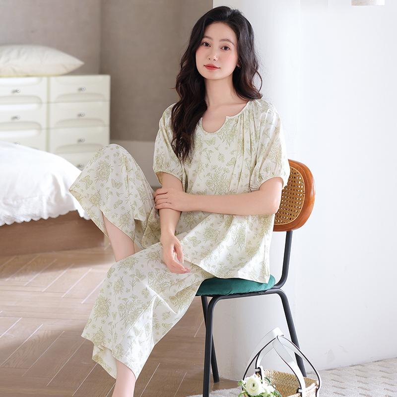 1011 new pajamas women's pajamas with chest pads summer cotton short-sleeved cropped pants thin summer women's loungewear