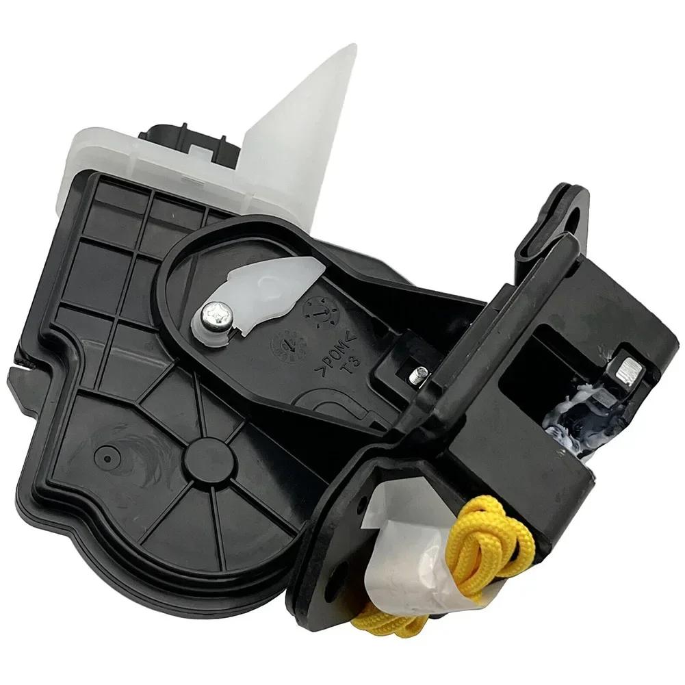 69350-60141 Arka Kapı Araba Aksesuarları Oto Parçaları Arka Kapı Kilidi Doğrudan Uyum Kolay Kurulum Land Cruiser 08-16 İçin