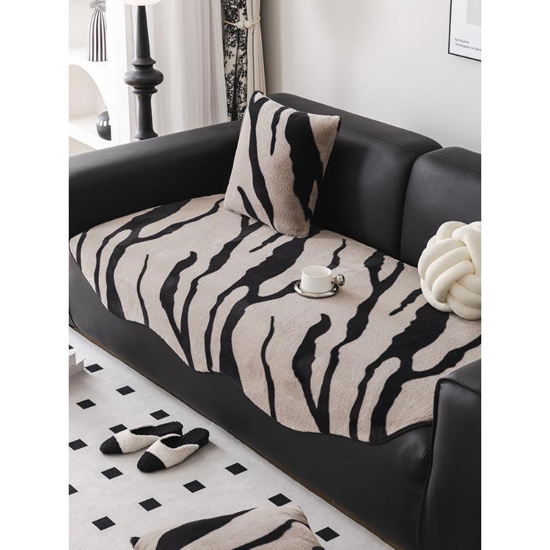 Cojín de felpa con forma especial para sofá Otoño e Invierno Cojín especial para sofá de cuero Funda irregular para sofá de lujo ligero Tela de cobertura universal