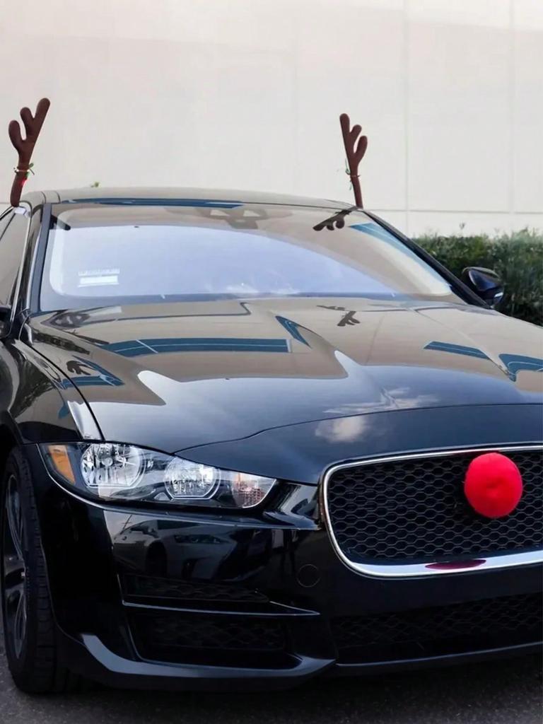 Christmas Reindeer Antler Car Decoration Kit – Rudolph Red Nose + Jingle Bells, Festive Auto Accessory Gift.