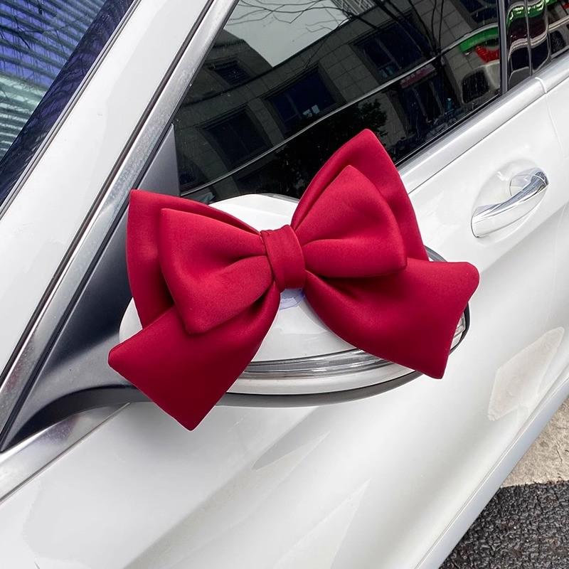 

Large Bow Car Rear Pendant: Motorcycle & Electric Car Ornament