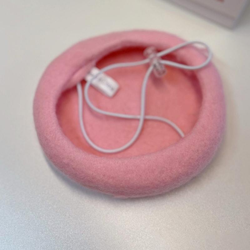 Fashion Pet Beret Hat with Unique Design Enhancing Pet Personality For Social Media Photo And Various Event Gathering