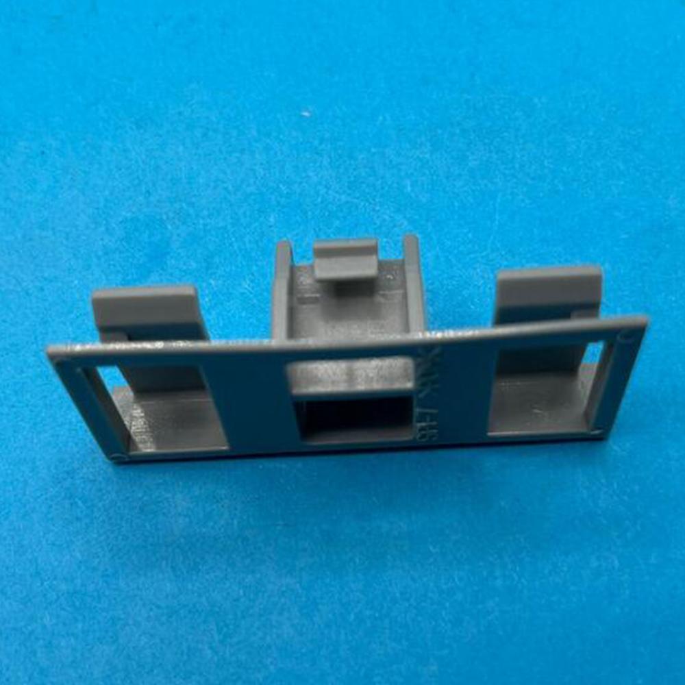 10 stk 25722671 Festeklips for sideskjørt for Cadillac