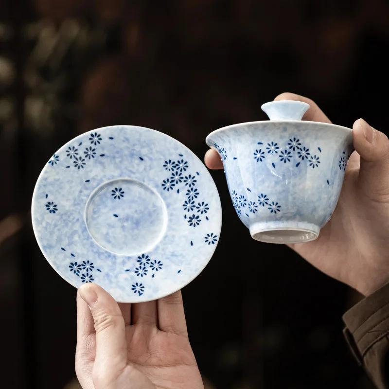 117ML Sprinkled Blue Daisy Cover Bowl High-end Exquisite Three Talents Hand-painted Ceramic Tea Bowl with Cover Kung Fu Tea Set