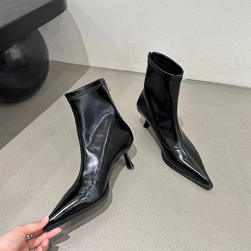 

High heel pointed short boots 2025 autumn and winter new casual thin heel splicing bare boots thin boots retro brown short boots 35 чёрный