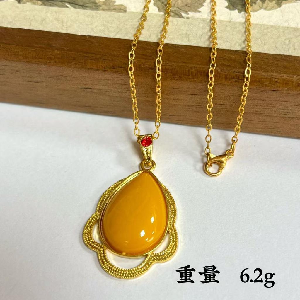 Water Droplet Imitation Agate Pendant Necklace,yellow Beeswax Vintage Clavicle Chain