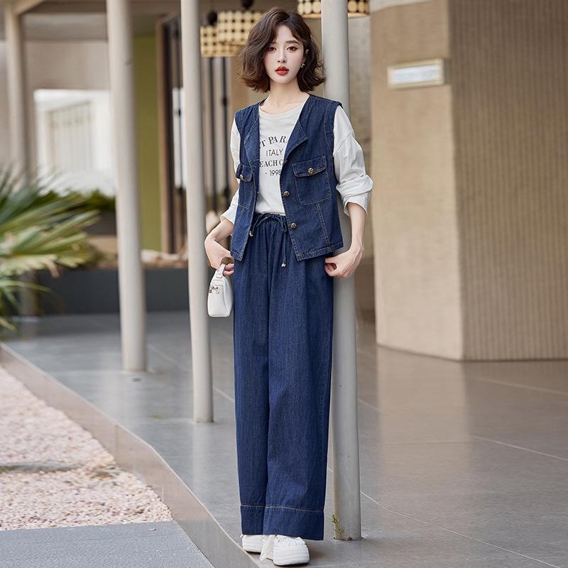 

2025 Spring Women s Two-Piece Set: Sleeveless Denim Vest & Loose Long Pants M 90-110 jin