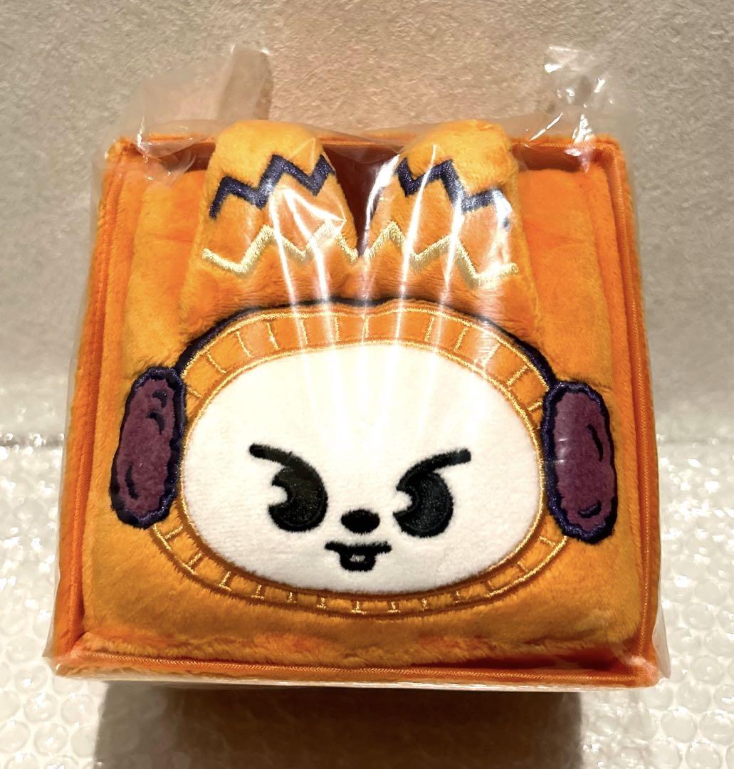 

[USED] Stray Kids Christmas Pop-Up Storage Box Leavitt