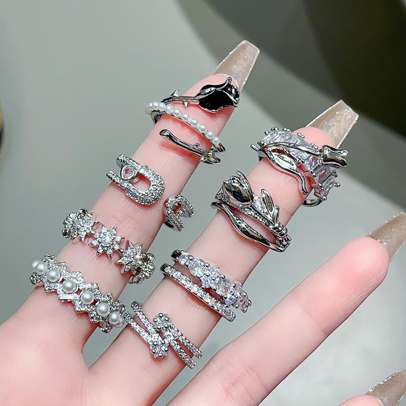 Super Sa Personalized Light Luxury Diamond-Encrusted Zircon Series Ring Niche Design Temperament High-End Accessories