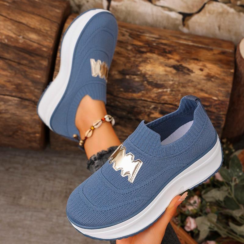 Large size spring and autumn new thick-soled flying-woven casual shoes women's fashion versatile casual shoes