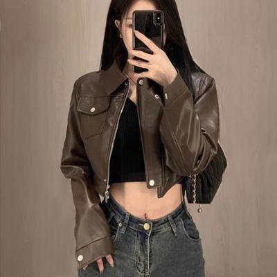 Kurze PU-Lederjacke im Hong Kong-Stil mit Retro-Motorrad-Design für den lässigen Frühling/Herbst