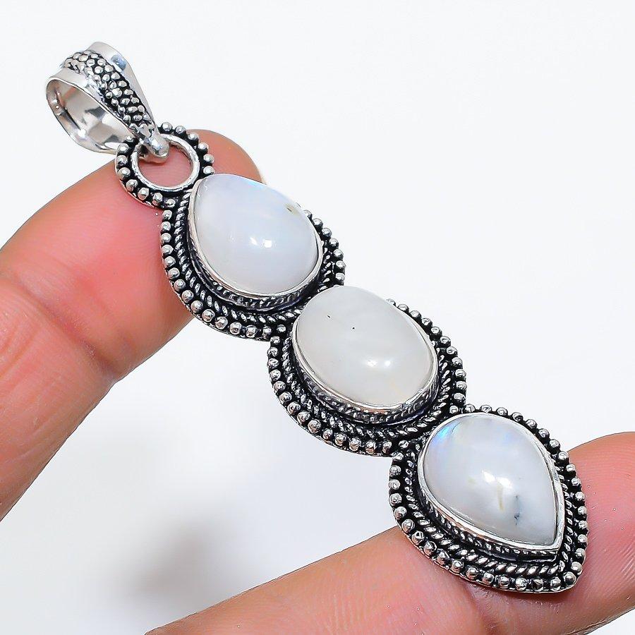 

Rainbow Moonstone Gemstone Handmade Jewelry Pendant 2.76 VR-4228