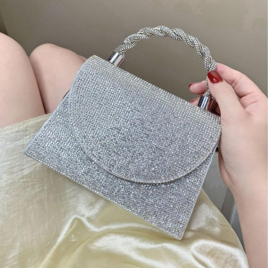 Bags Dinner Bags 2024 New Sequins Diamond Handbags Ladies Dress Wedding Bridesmaids Birthday Chain
