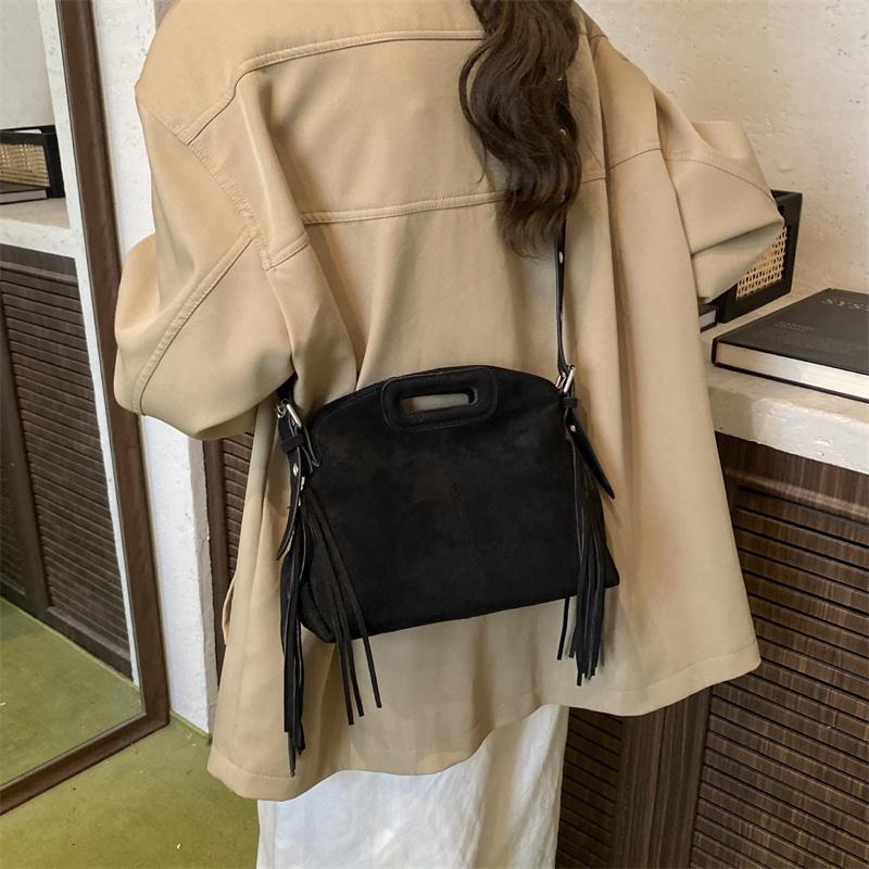 Brand Designer Suede Women's Shoulder Bag Retro Tassel Crossbody Bag Bucket Handbag KTY