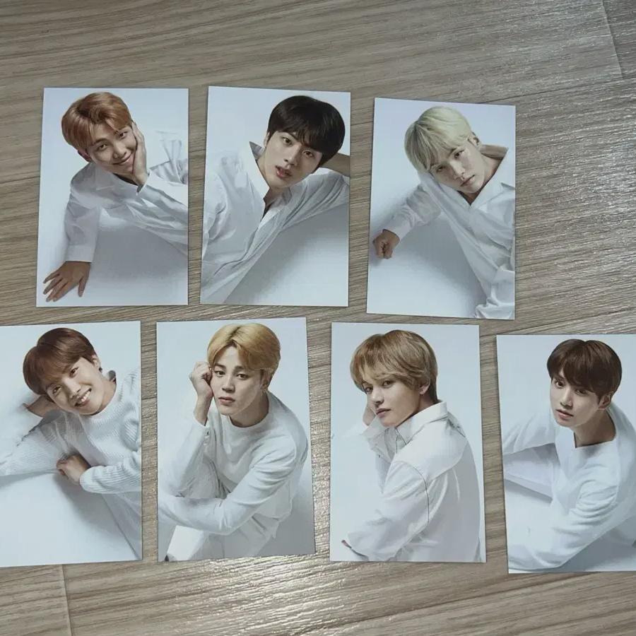 

Продажа автографов Bts Vt Focus и открытки