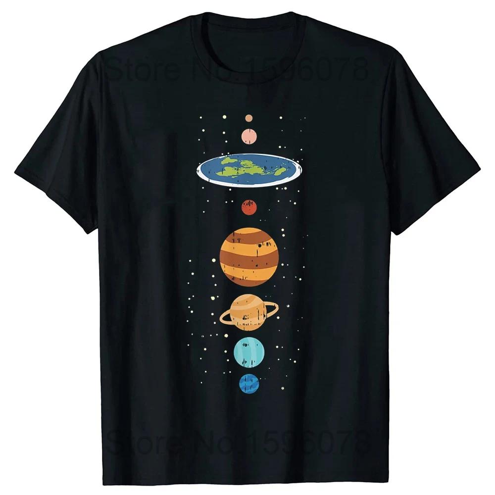 Funny Flat Earth Astronaut T Shirts Cotton Streetwear Short Sleeve Birthday Gifts Summer Style Fashion T-shirt Mens Clothing